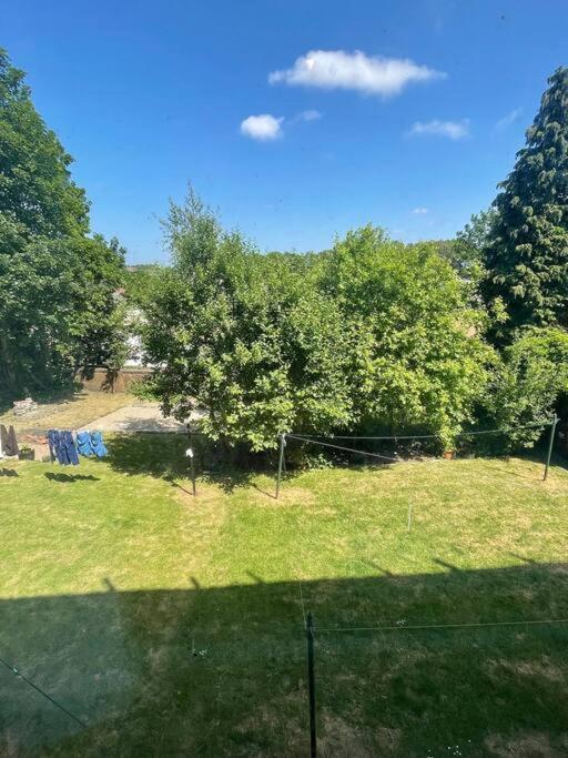 Large 2 Bed Near Glasgow Airport Пейсли Экстерьер фото